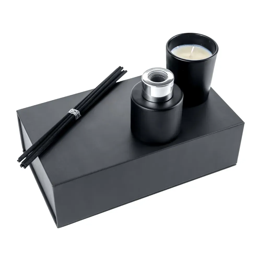 Scented Candle and Aroma Reed Diffuser with 6 Pcs Sticks Gift Sets